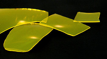 020 RW - brillant yellow - Transparent, lead free