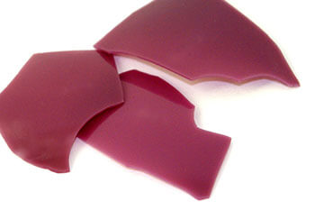 097 RW - lilac red - Opaque, striking color